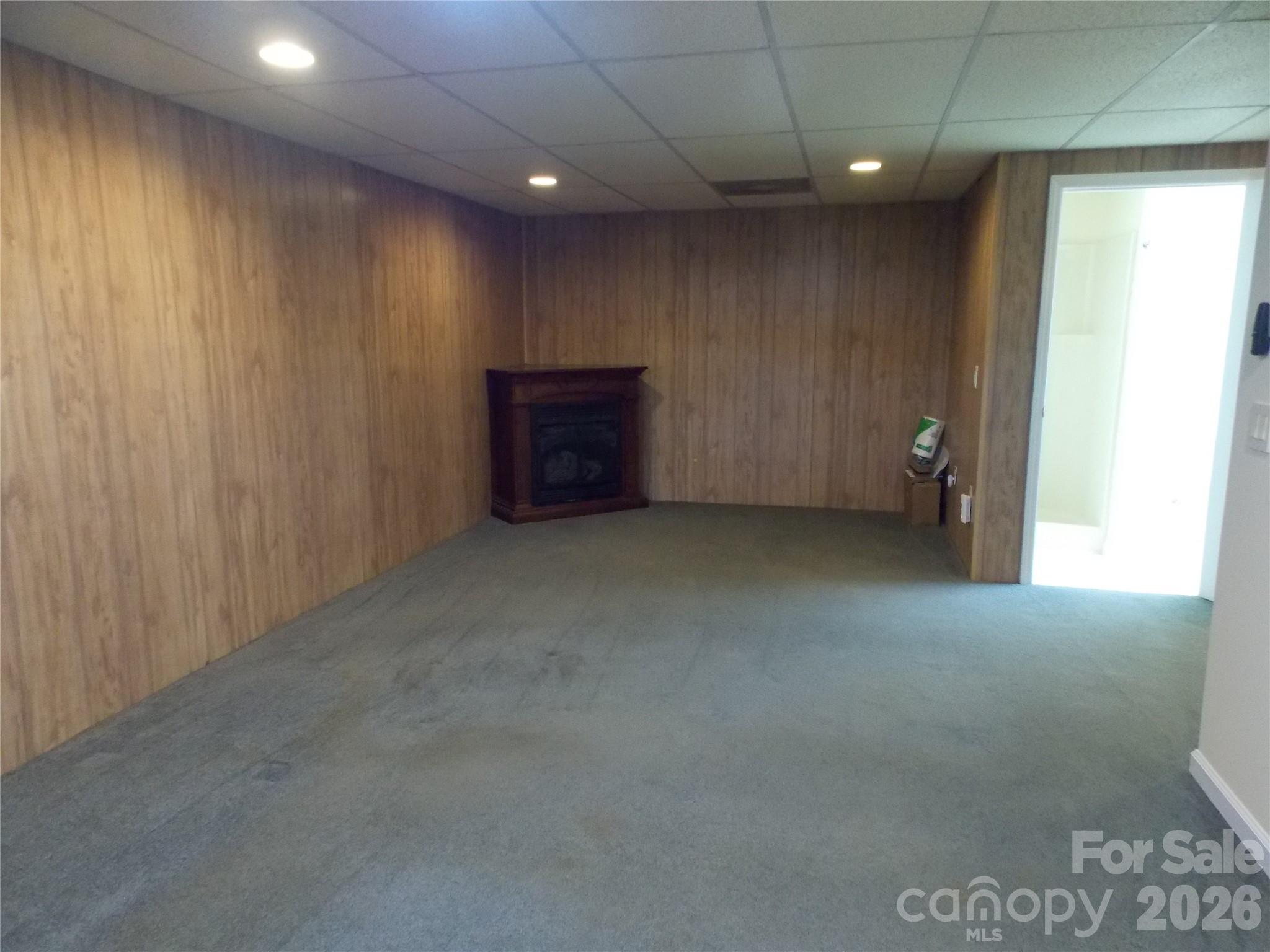 4249 Beach Road — Hudson