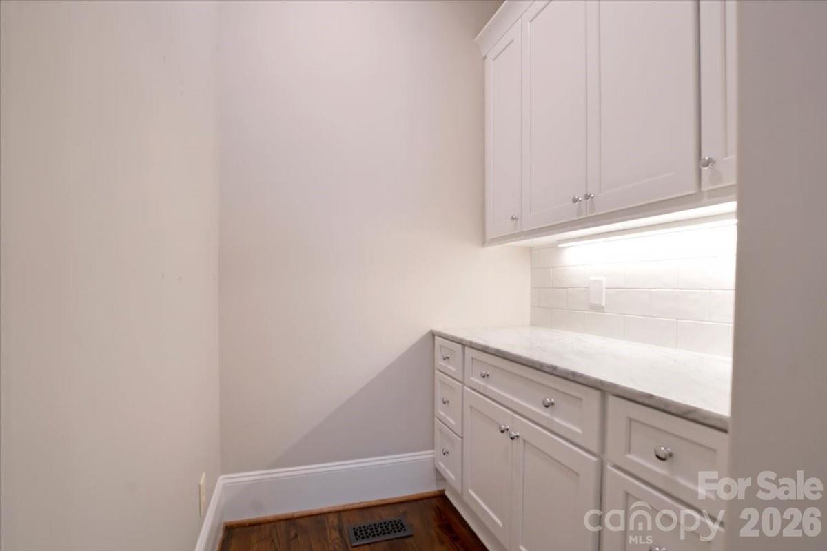 16728 Ashton Oaks Drive — Charlotte