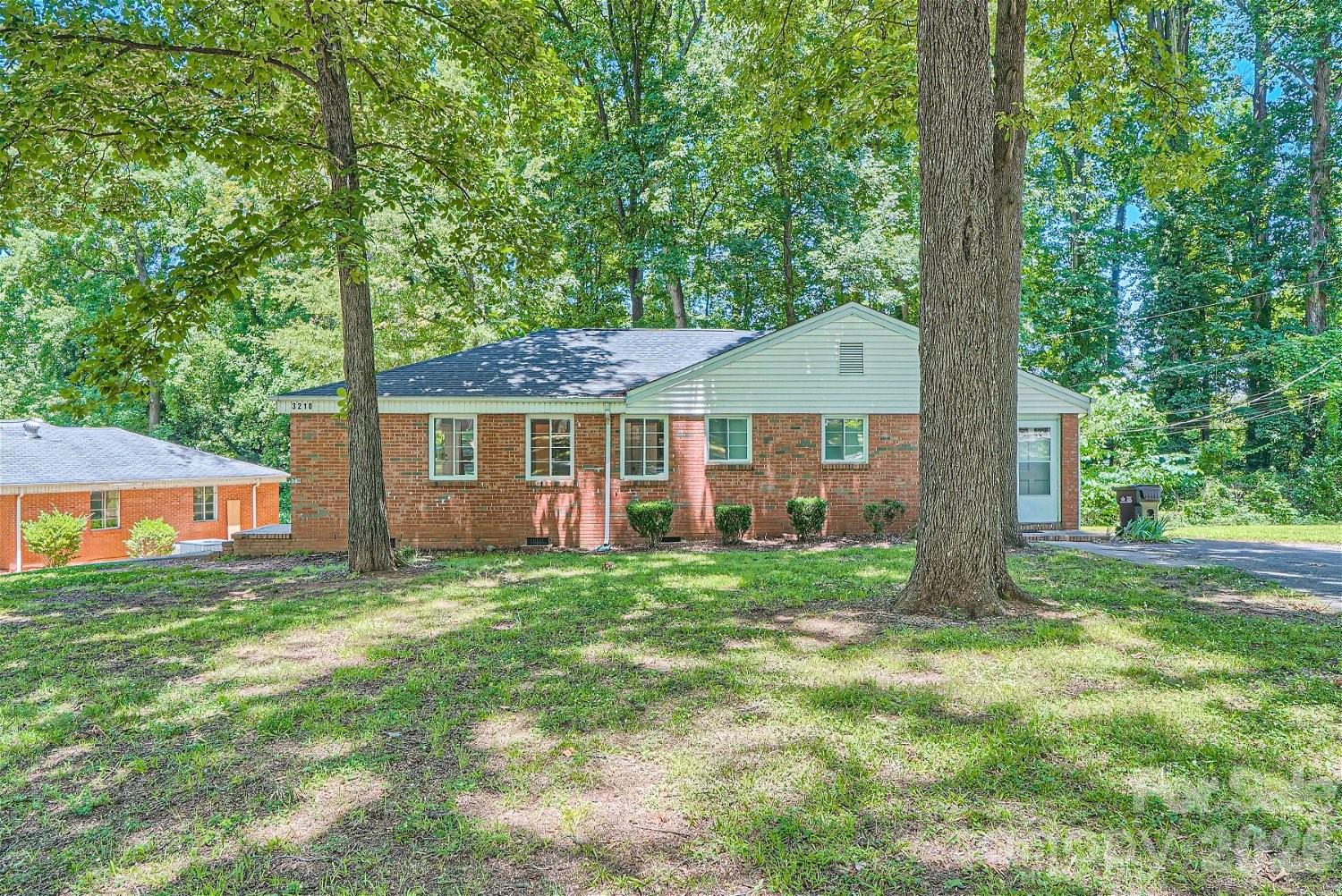 3210 Marlborough Road — Charlotte
