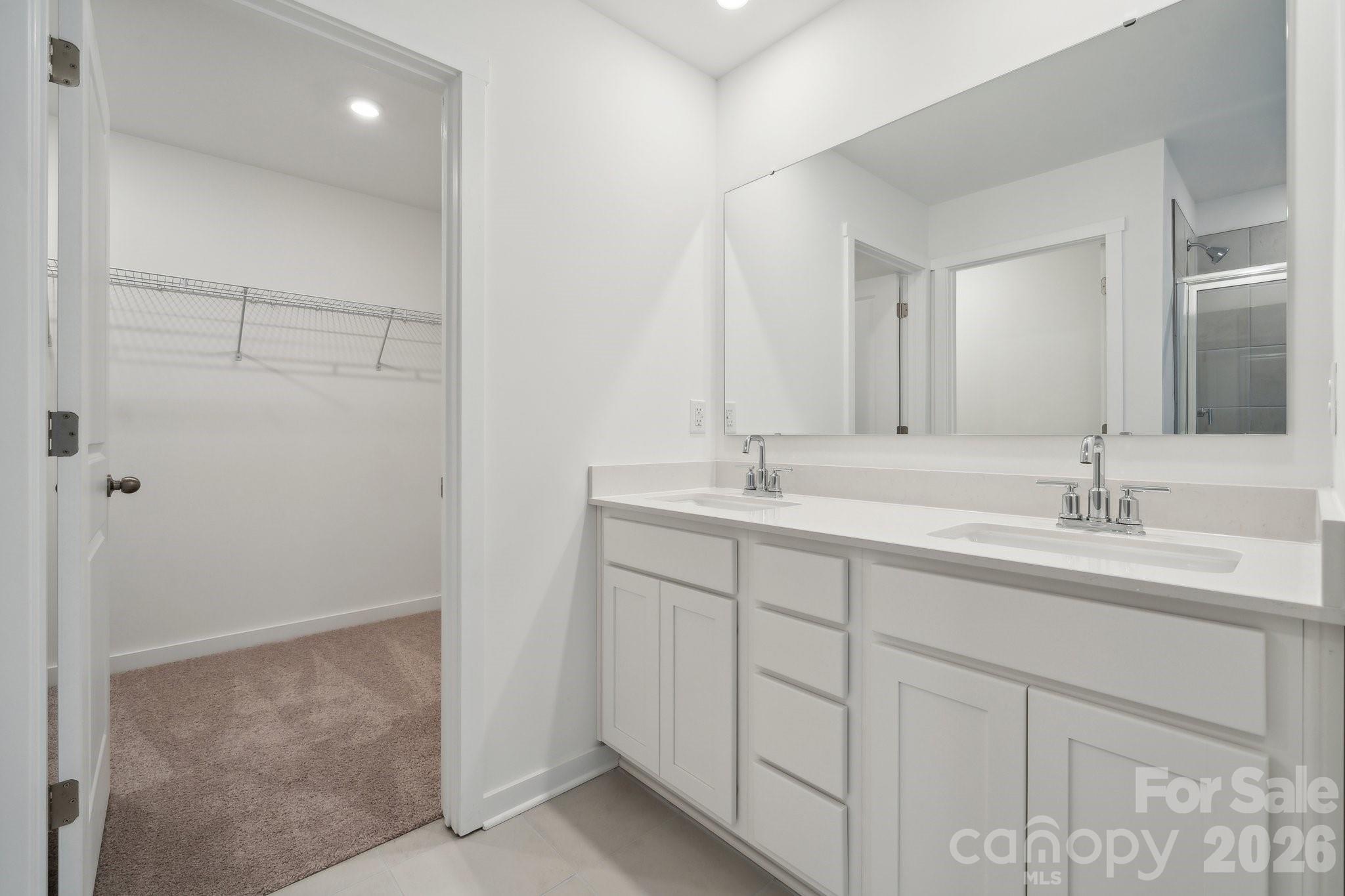 2938 31st Street NE — Hickory