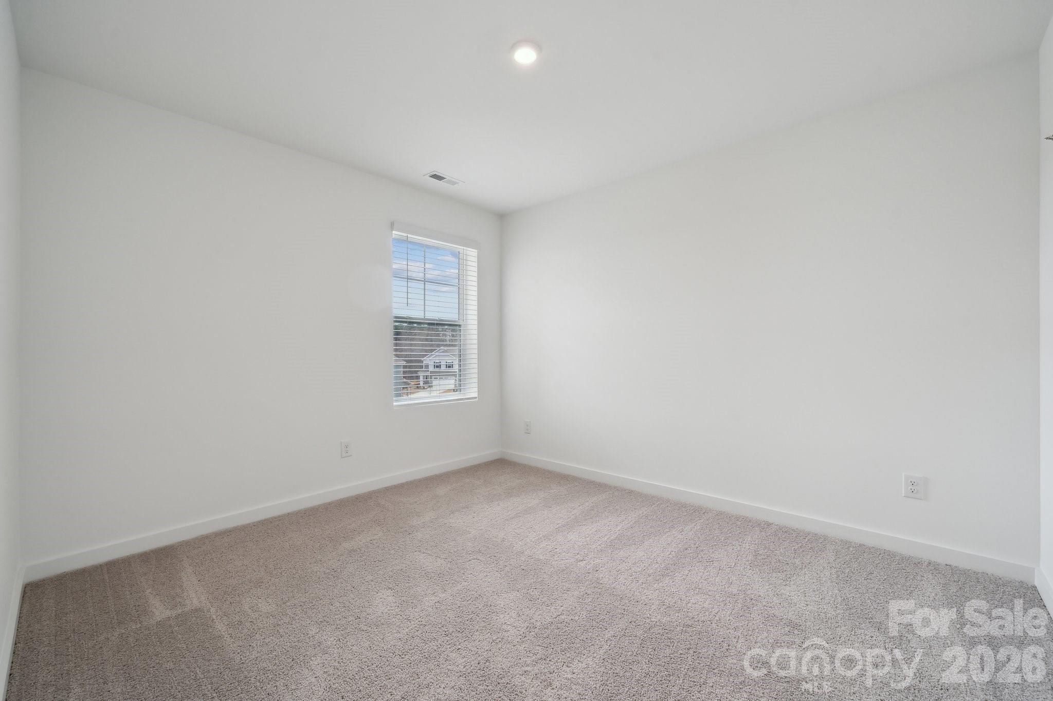 2938 31st Street NE — Hickory