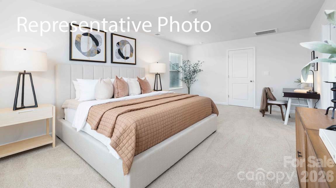 616 17th Avenue Drive NE — Hickory