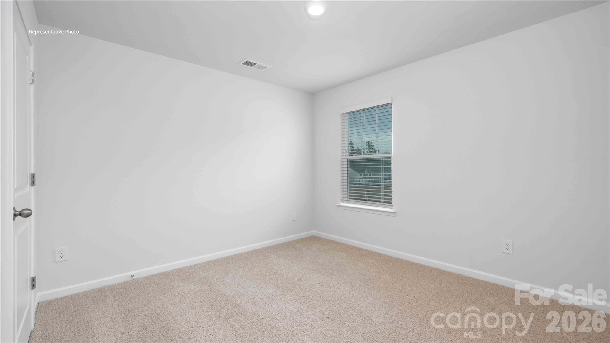 616 17th Avenue Drive NE — Hickory