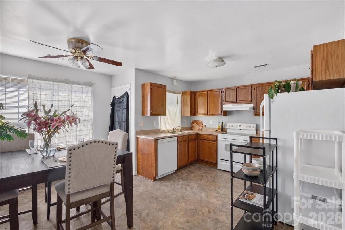 1630 Pamela Lorraine Drive — Charlotte