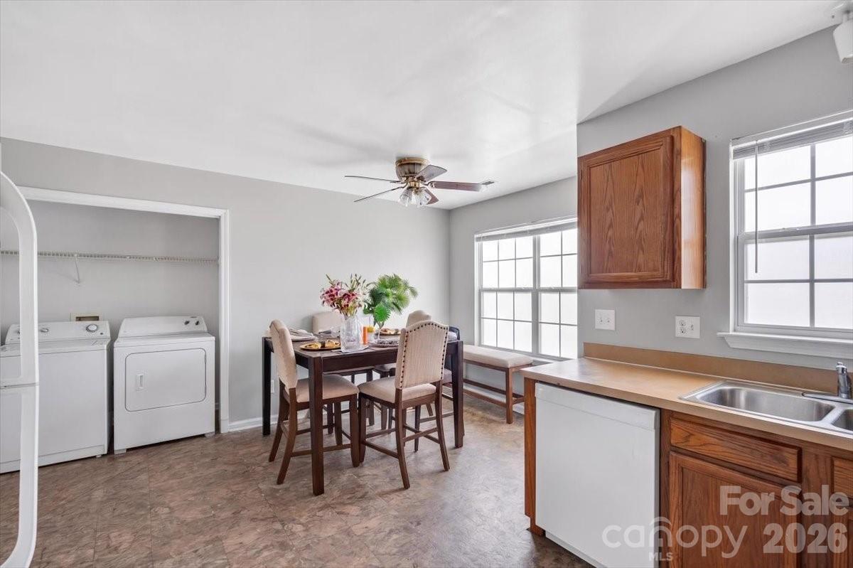1630 Pamela Lorraine Drive — Charlotte