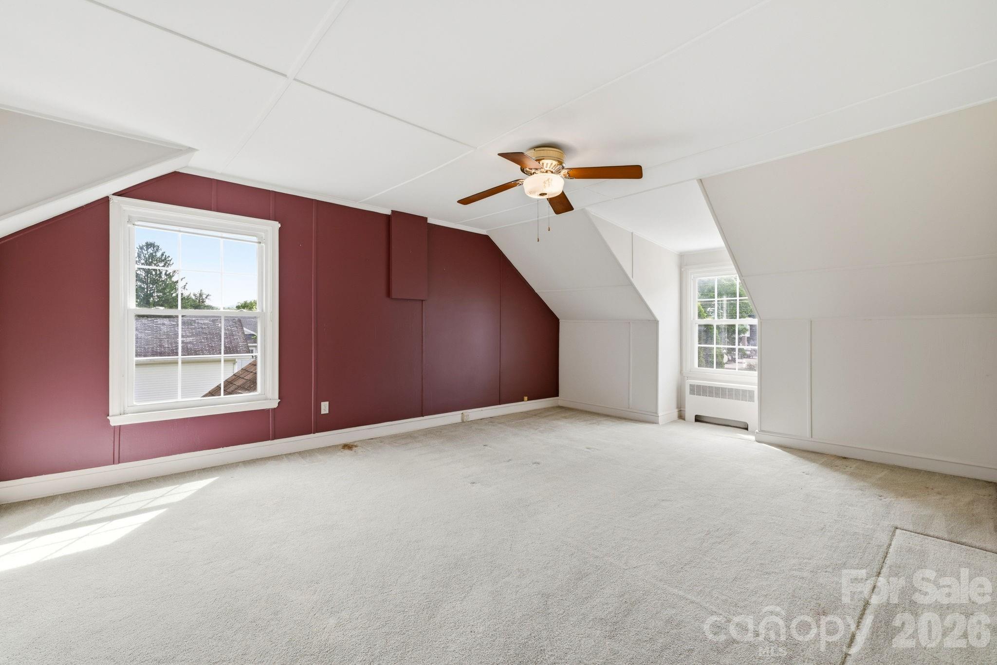 783 Skyland Drive — Sylva