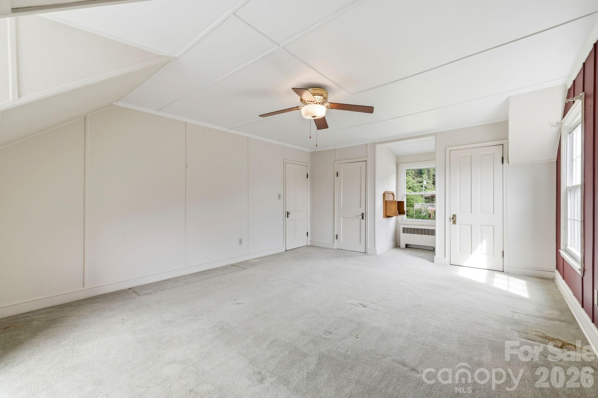 783 Skyland Drive — Sylva
