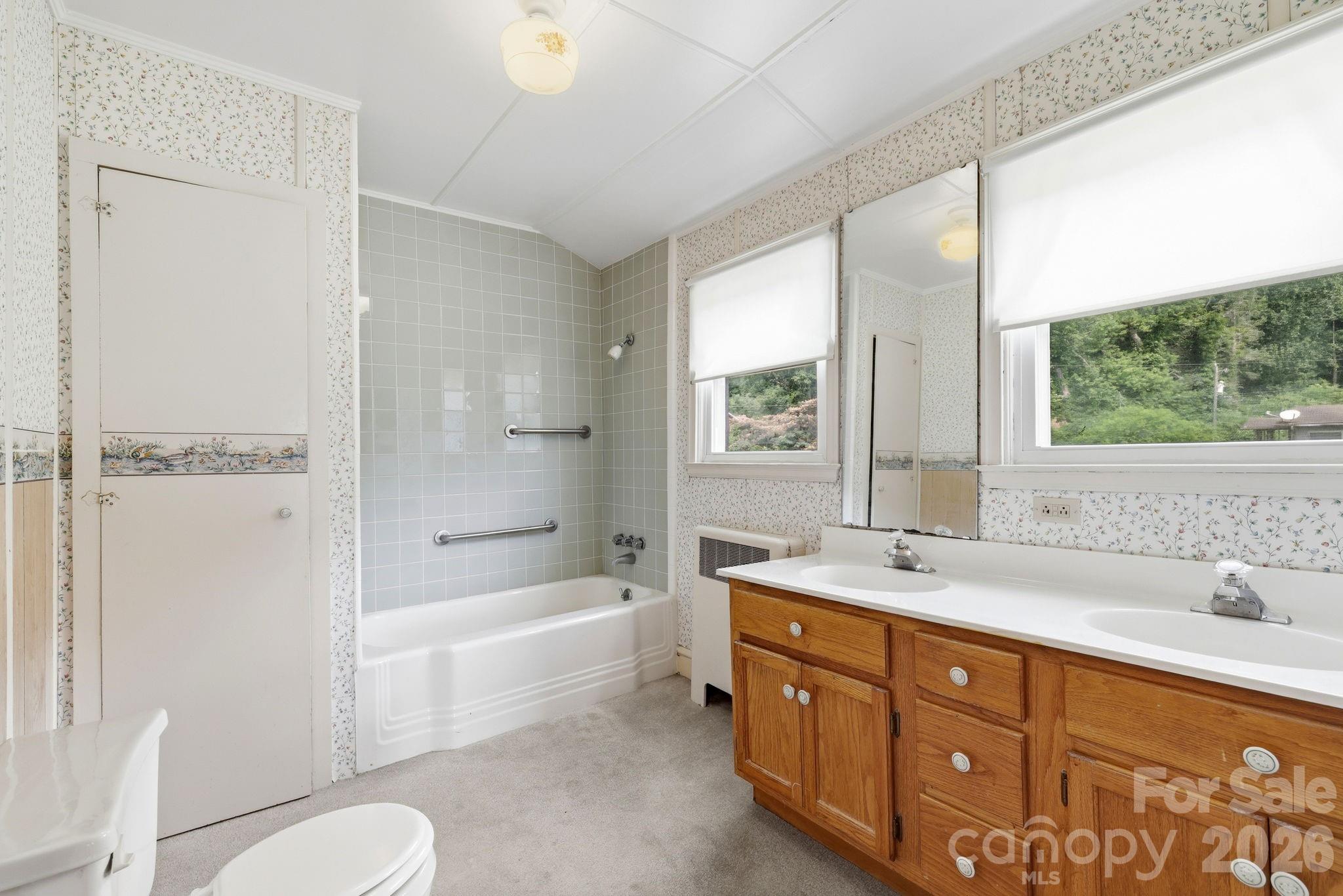 783 Skyland Drive — Sylva