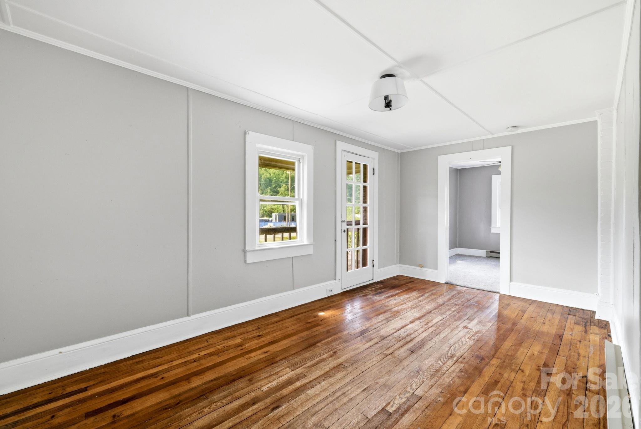 783 Skyland Drive — Sylva