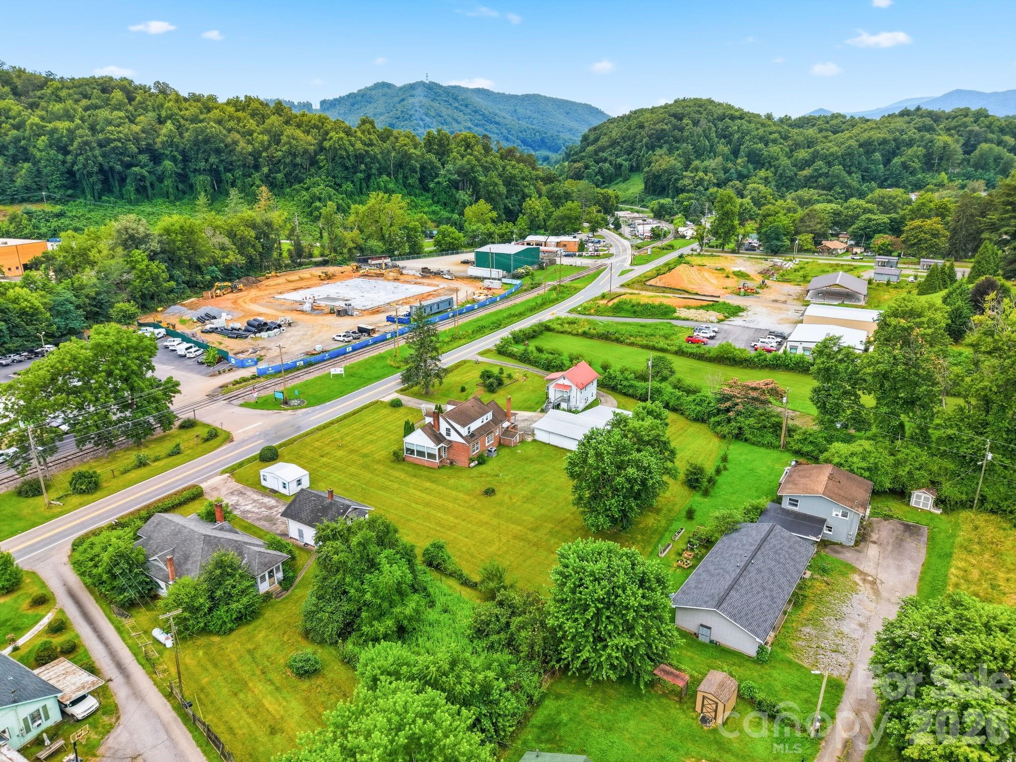 783 Skyland Drive — Sylva
