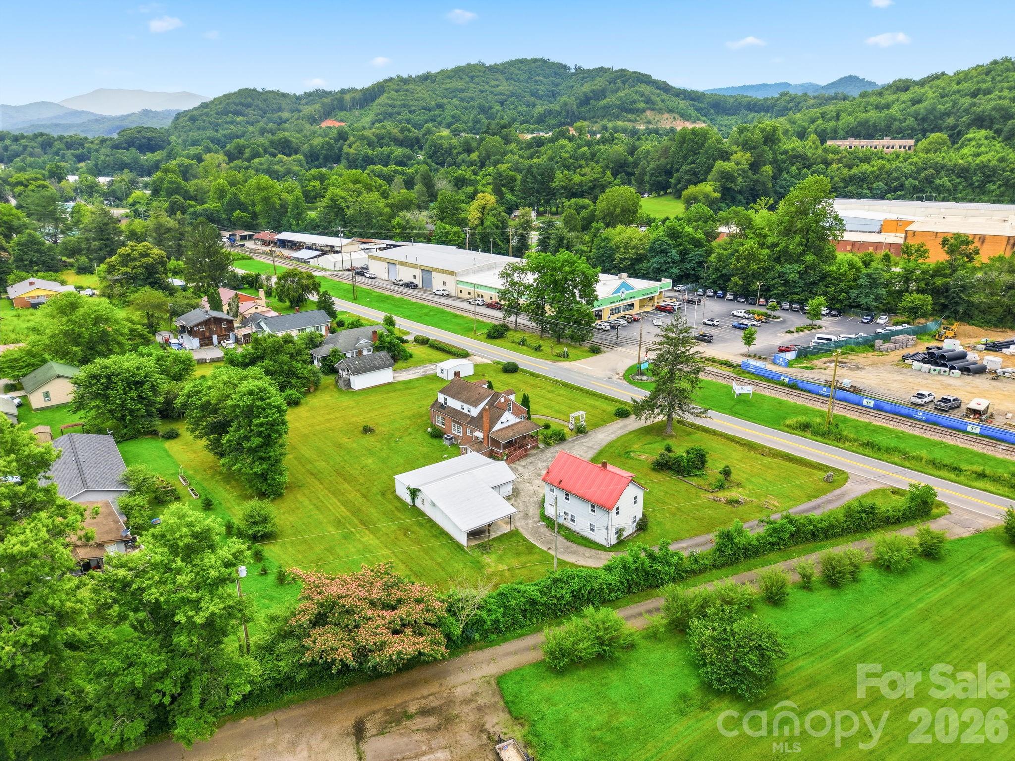 783 Skyland Drive — Sylva