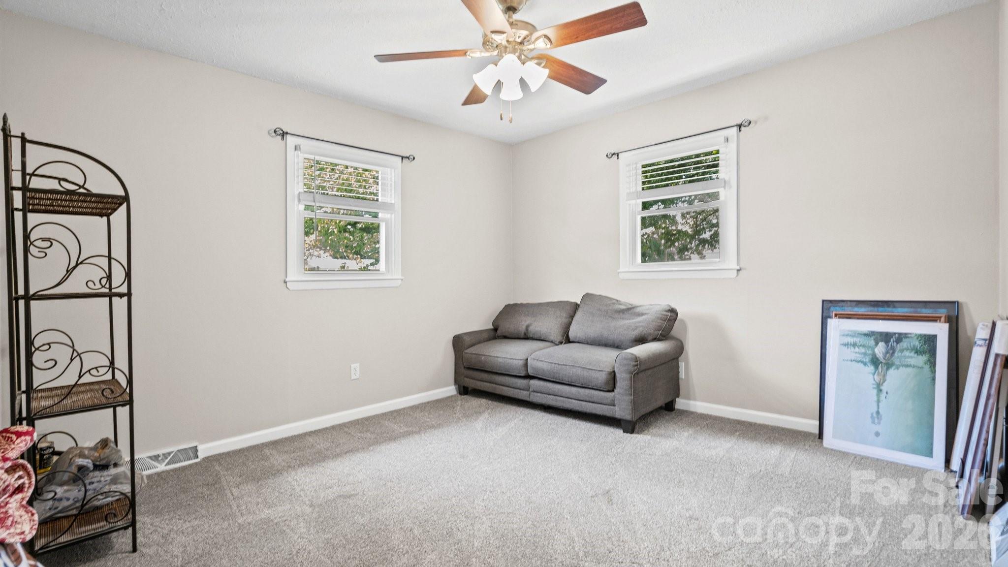 5313 Clearwater Lake Road — Mount Holly