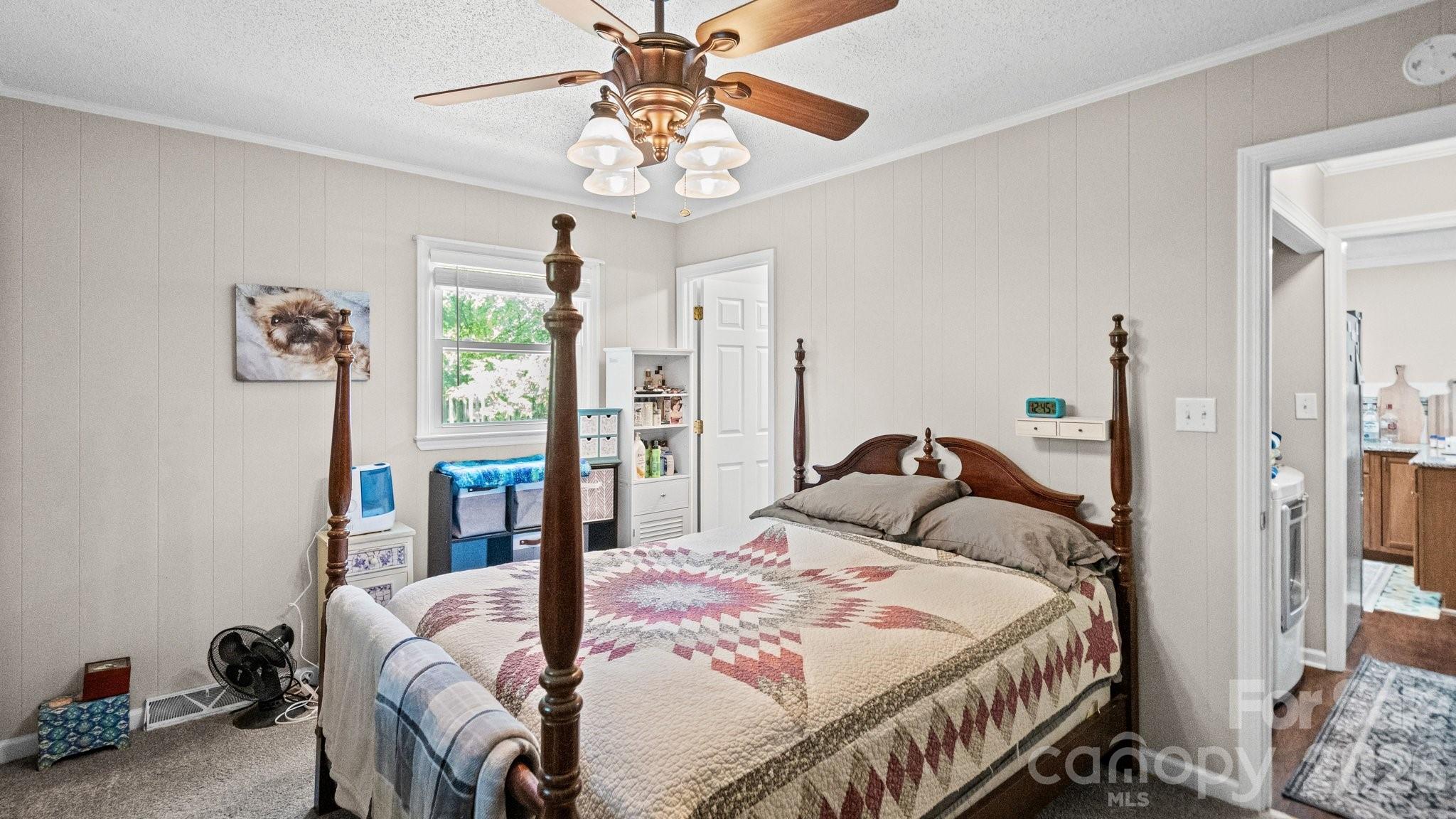 5313 Clearwater Lake Road — Mount Holly