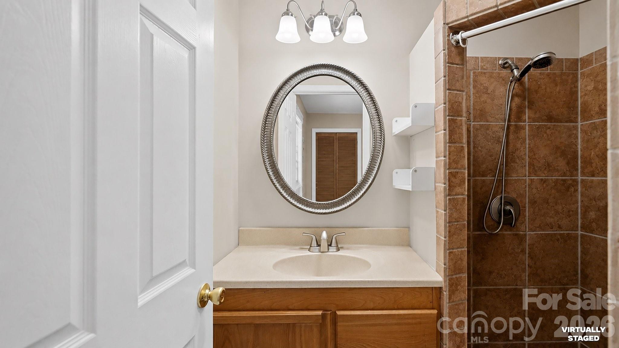 5313 Clearwater Lake Road — Mount Holly