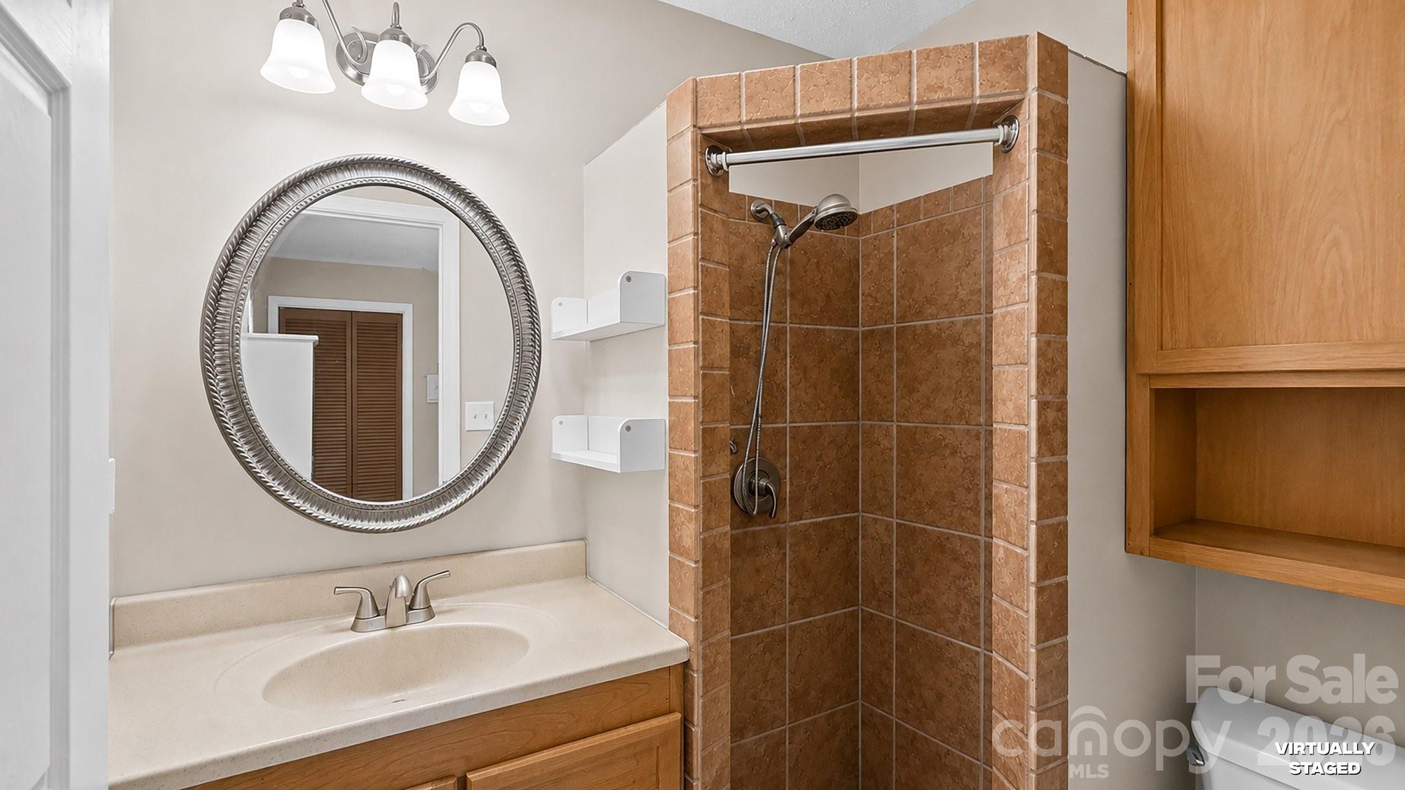 5313 Clearwater Lake Road — Mount Holly