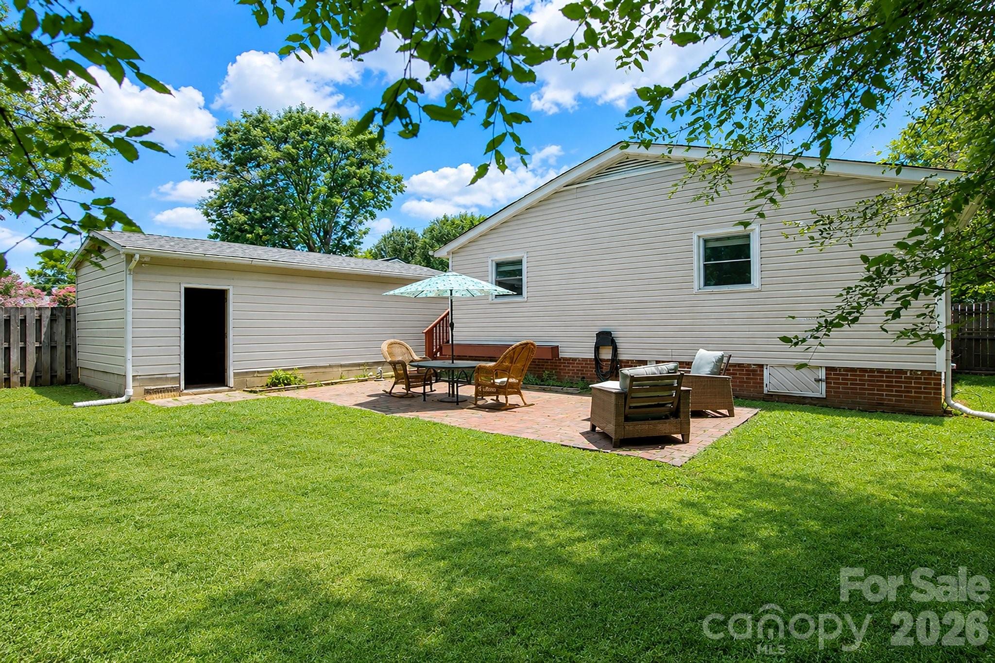 5313 Clearwater Lake Road — Mount Holly