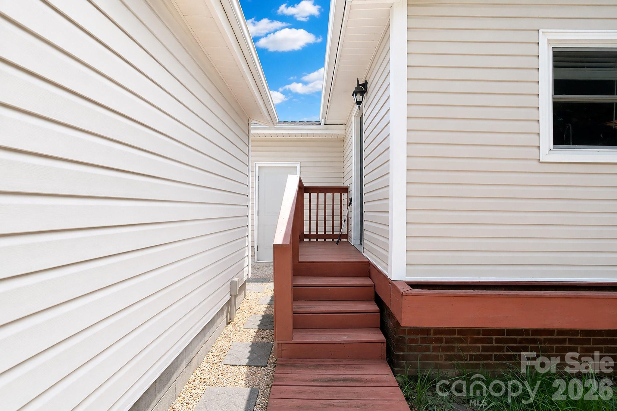 5313 Clearwater Lake Road — Mount Holly
