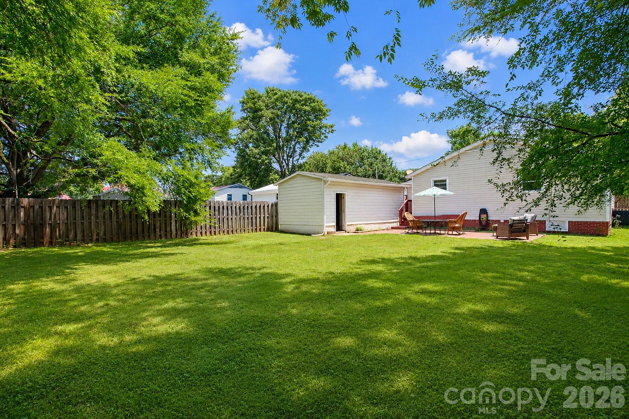 5313 Clearwater Lake Road — Mount Holly