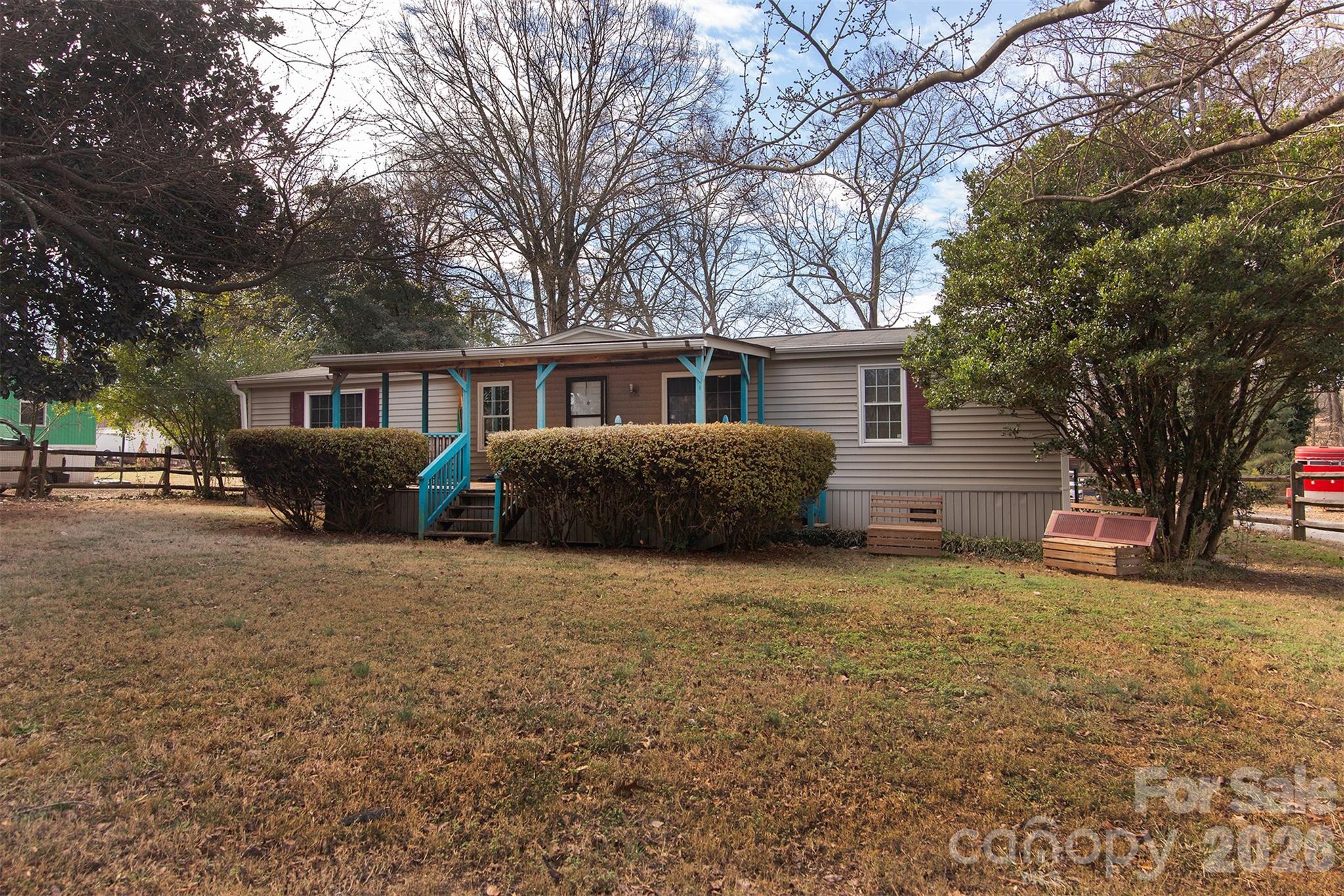 5727 Thompson Road — Charlotte