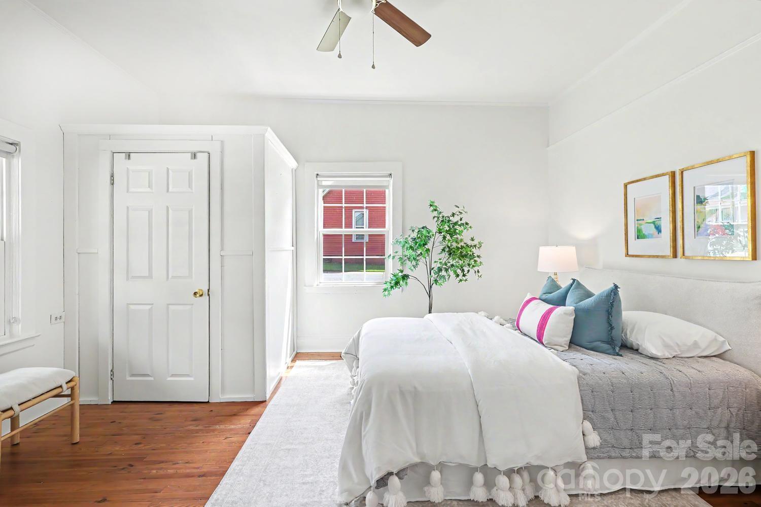 2816 Yadkin Avenue — Charlotte