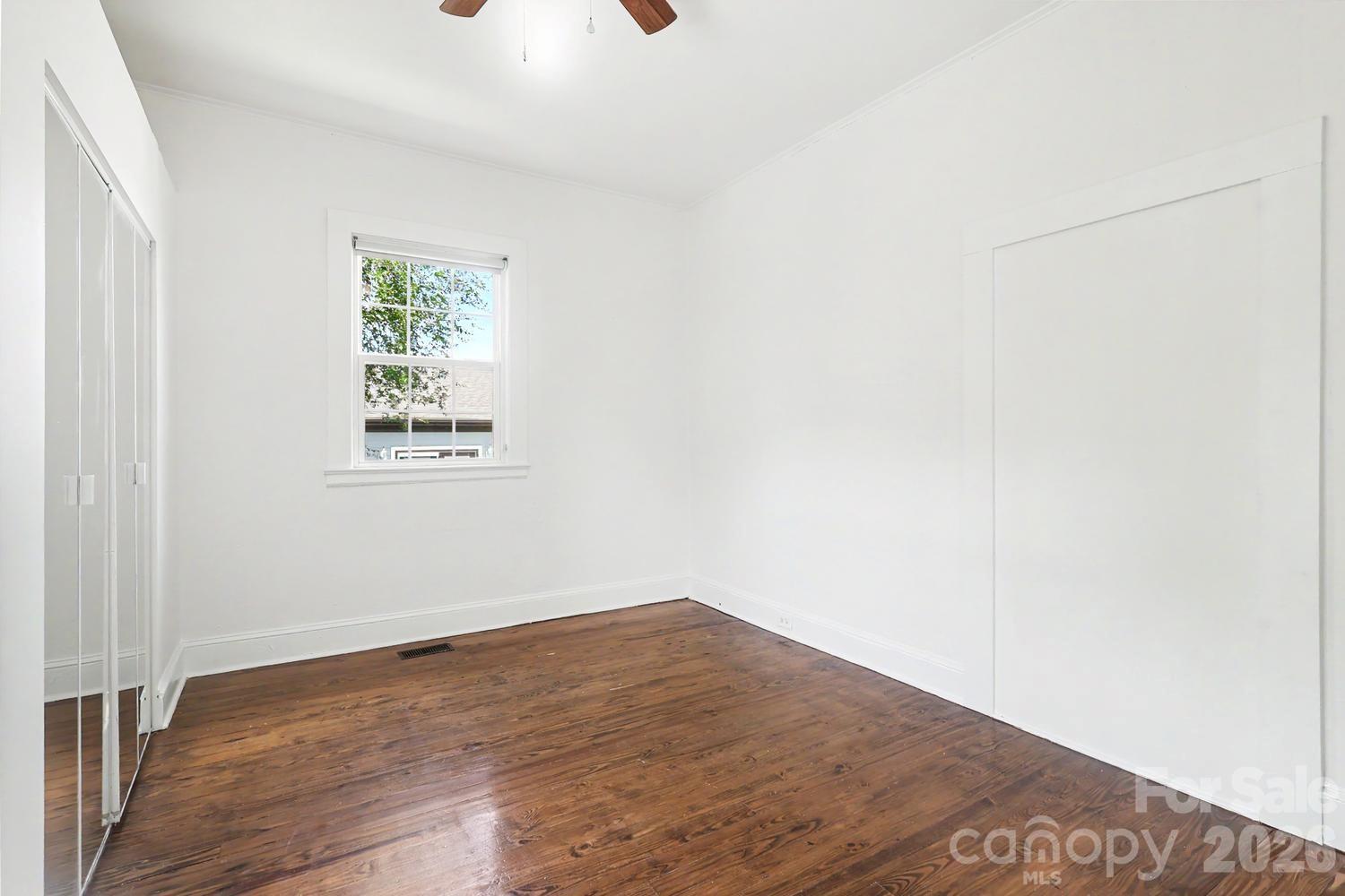 2816 Yadkin Avenue — Charlotte
