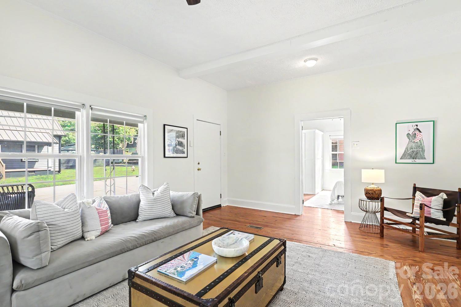 2816 Yadkin Avenue — Charlotte