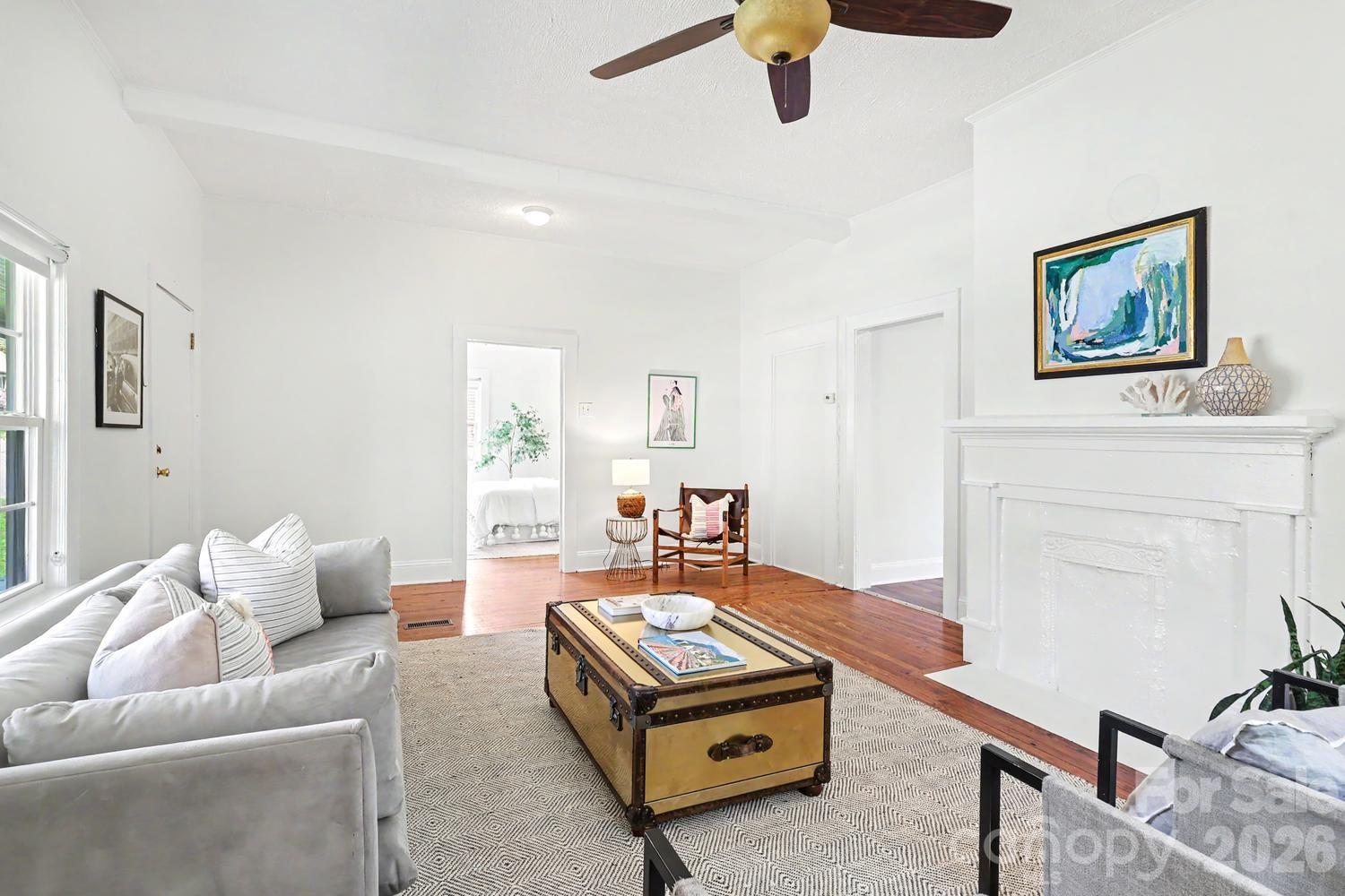 2816 Yadkin Avenue — Charlotte