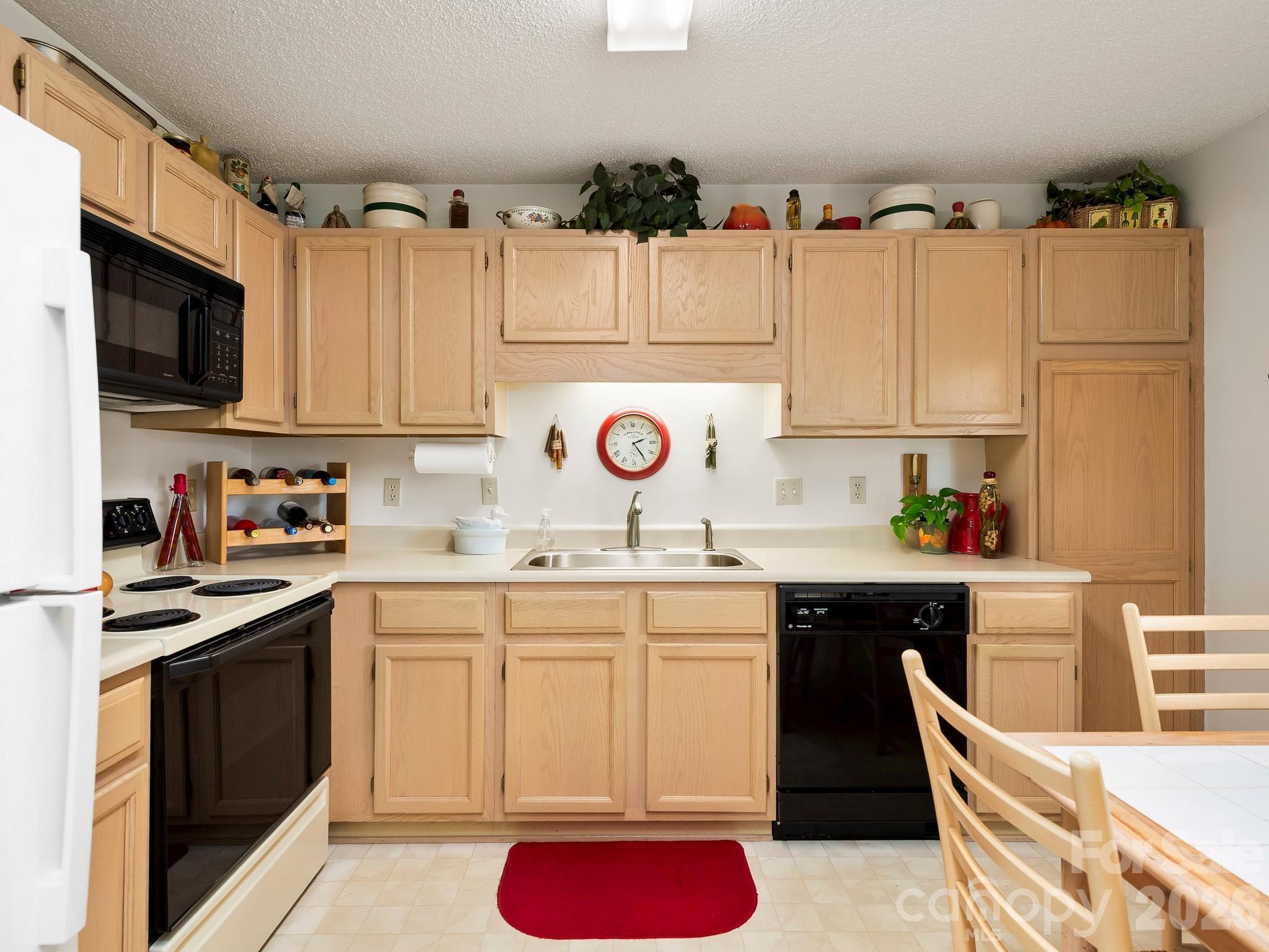 2903 Sagamore Lane — Asheville