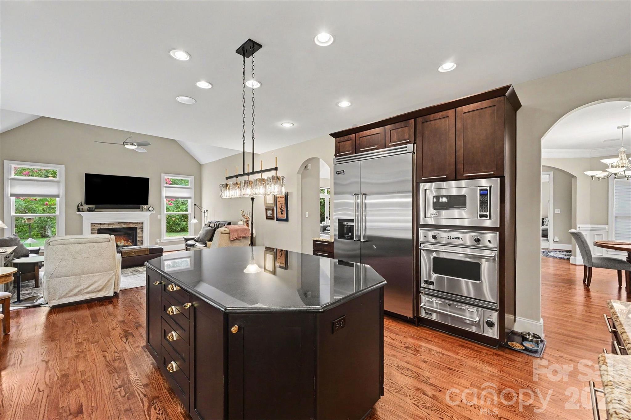 288 Indian Trail — Mooresville