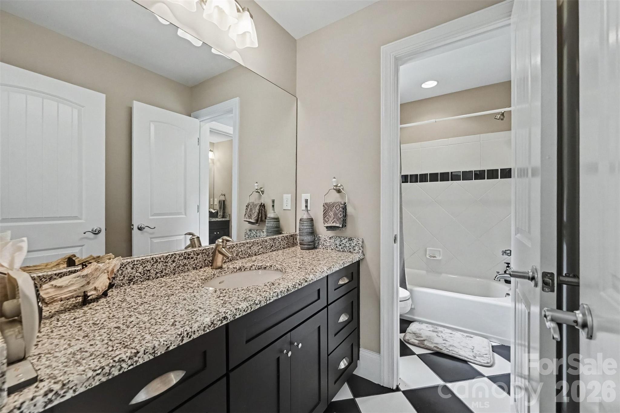 288 Indian Trail — Mooresville