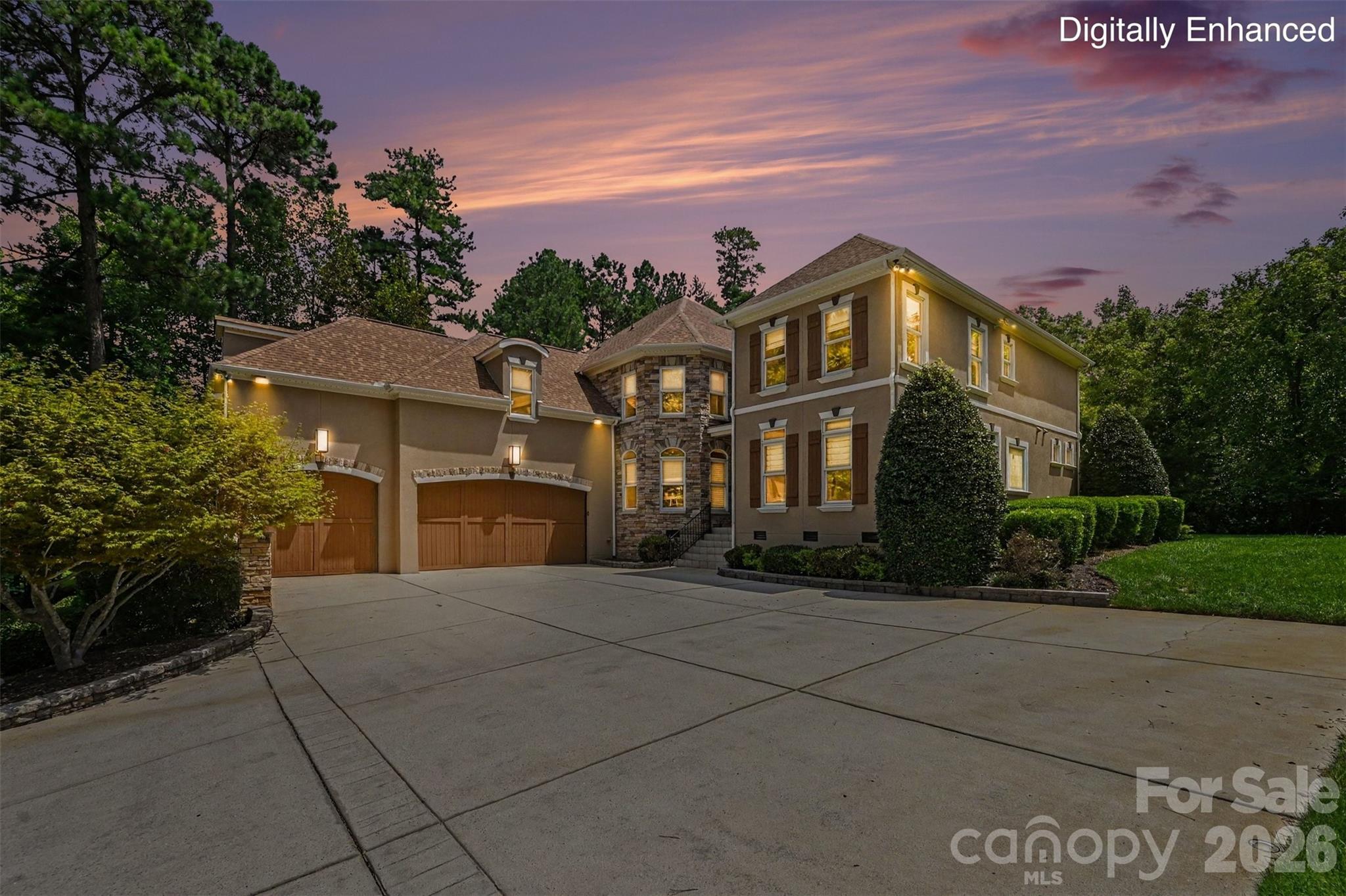 288 Indian Trail — Mooresville