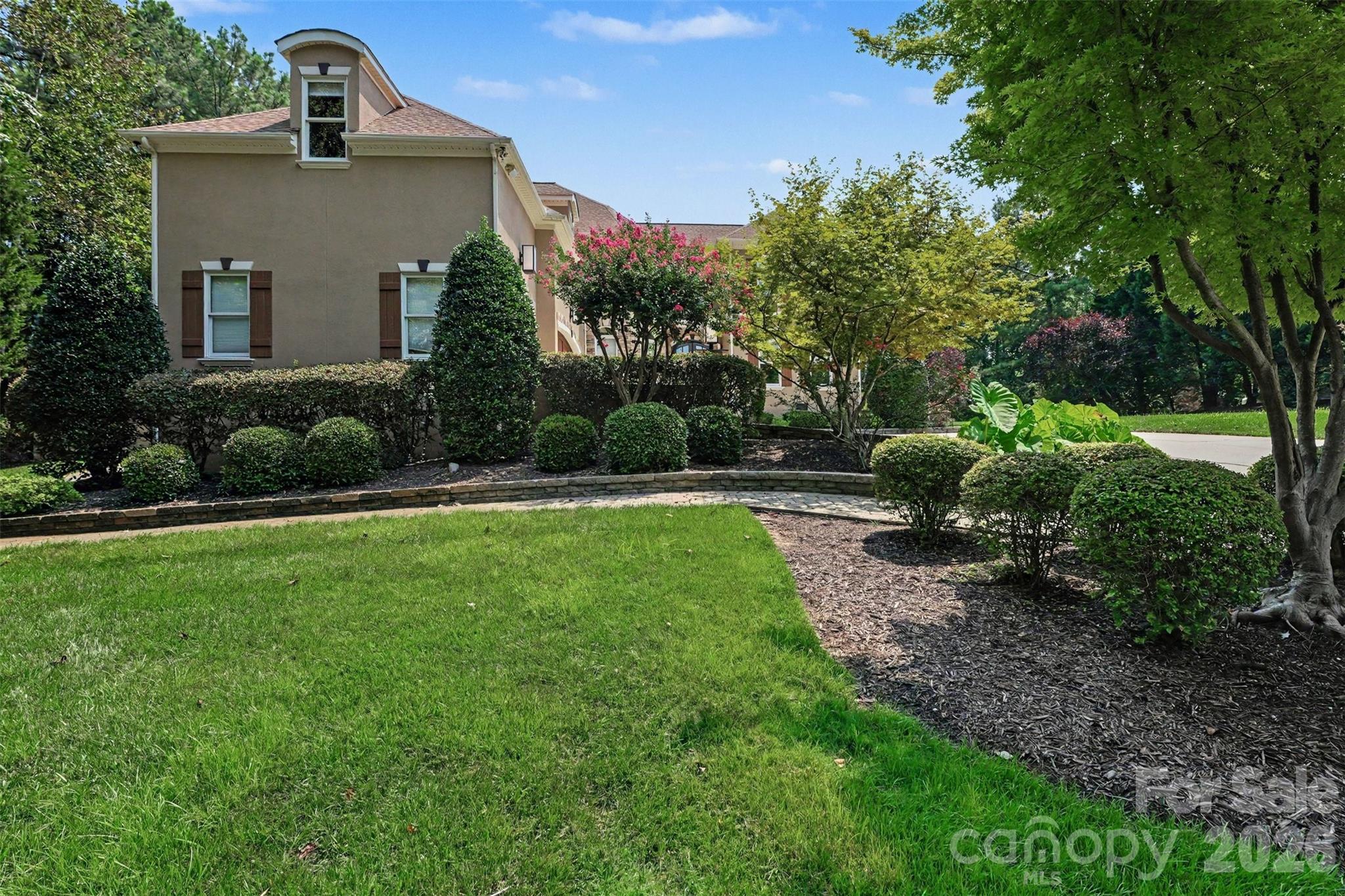 288 Indian Trail — Mooresville