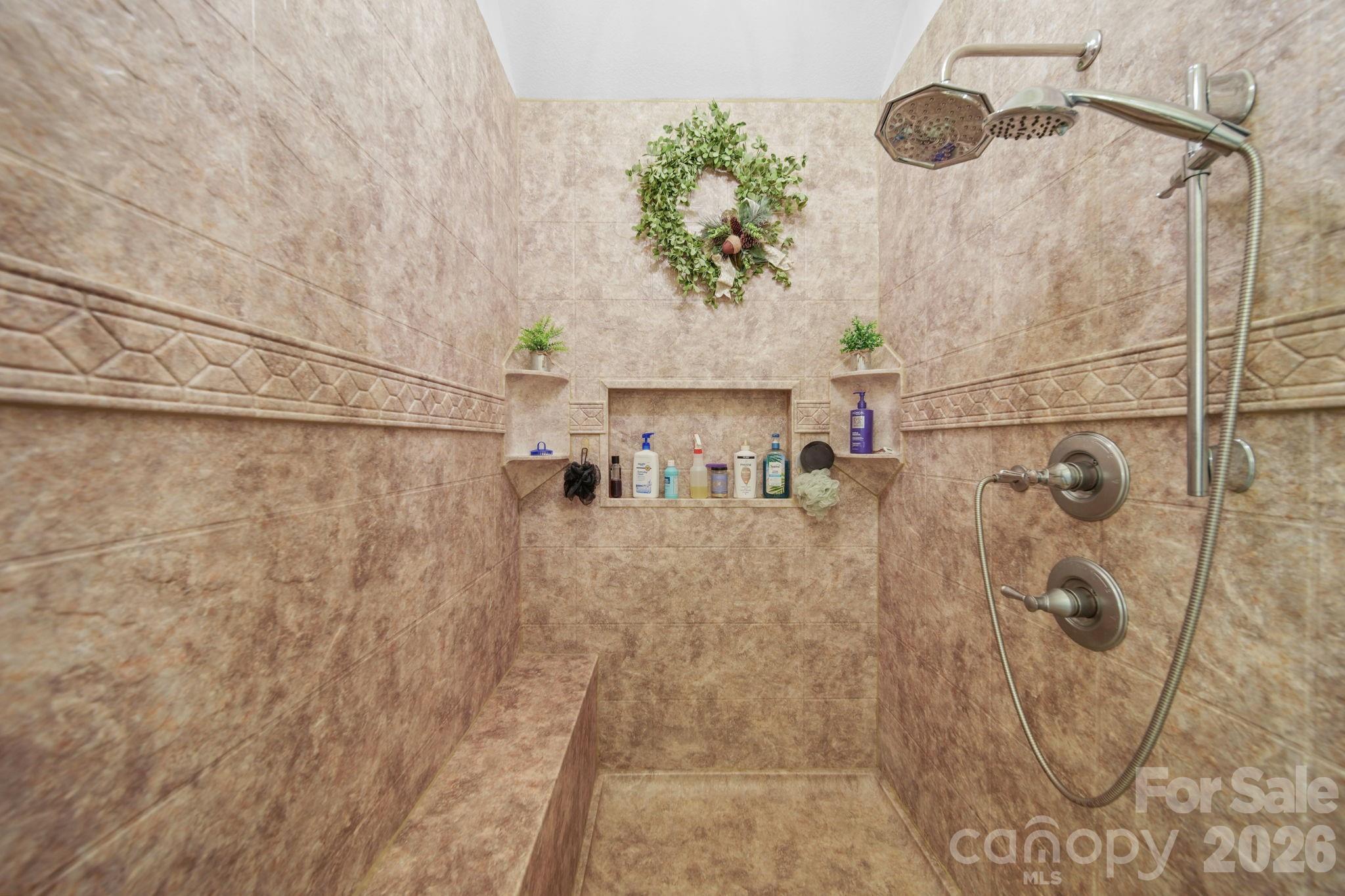 2806 Iveywood Drive — Monroe