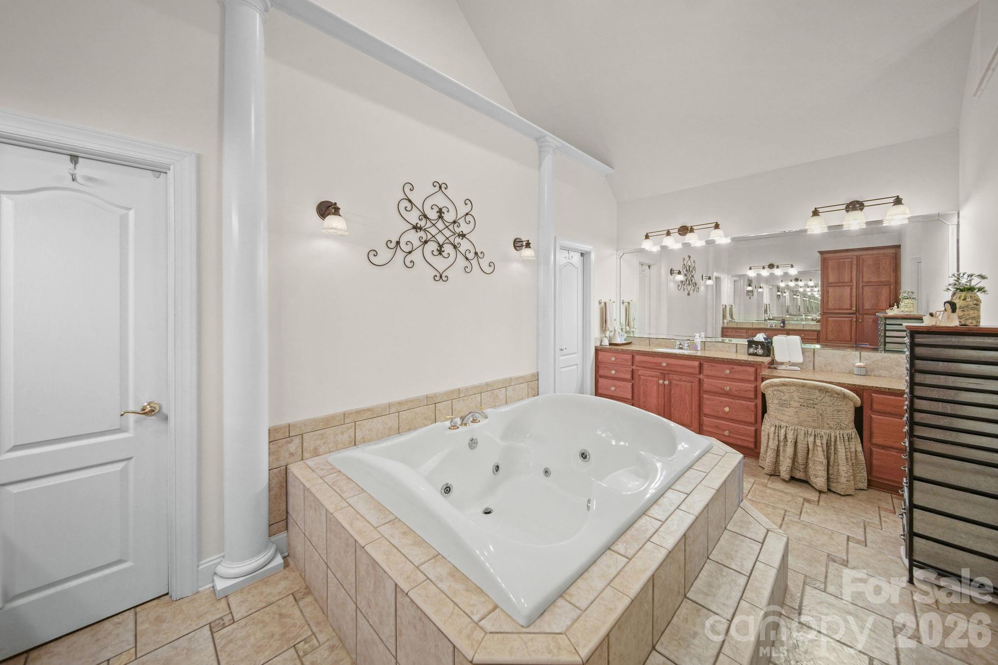2806 Iveywood Drive — Monroe