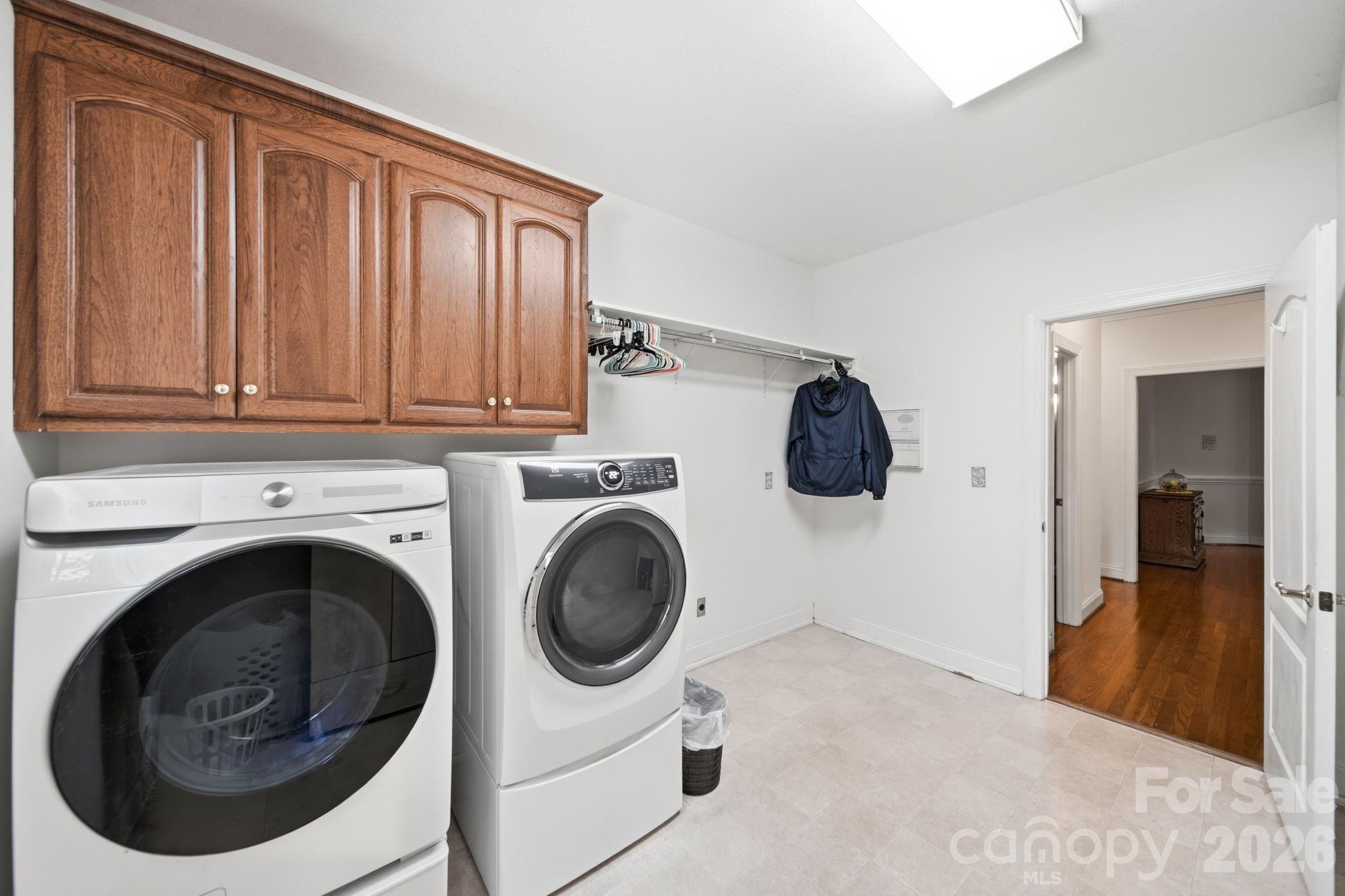 2806 Iveywood Drive — Monroe