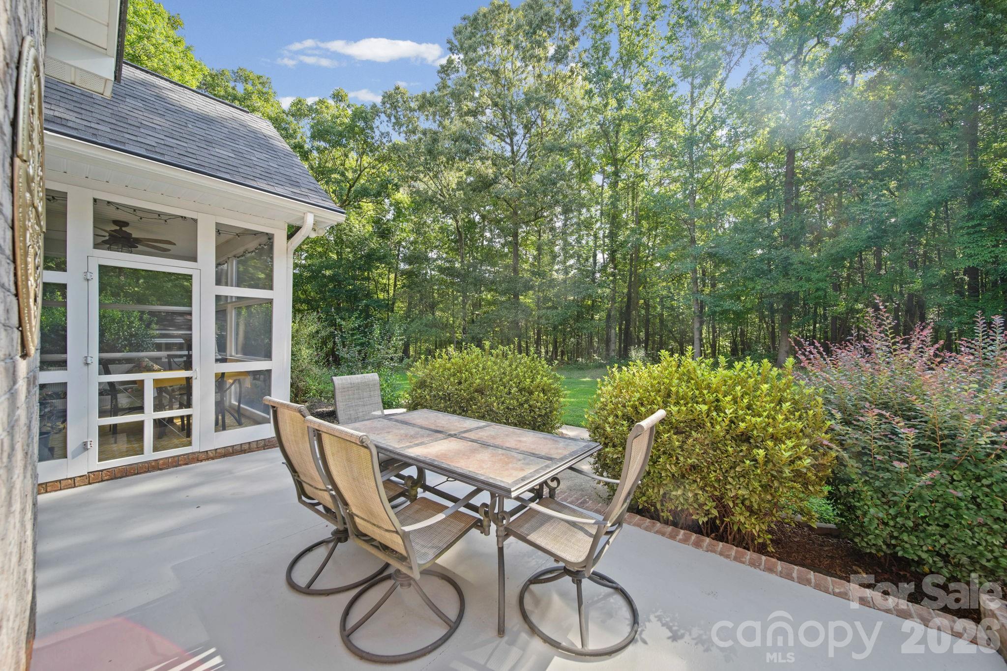 2806 Iveywood Drive — Monroe