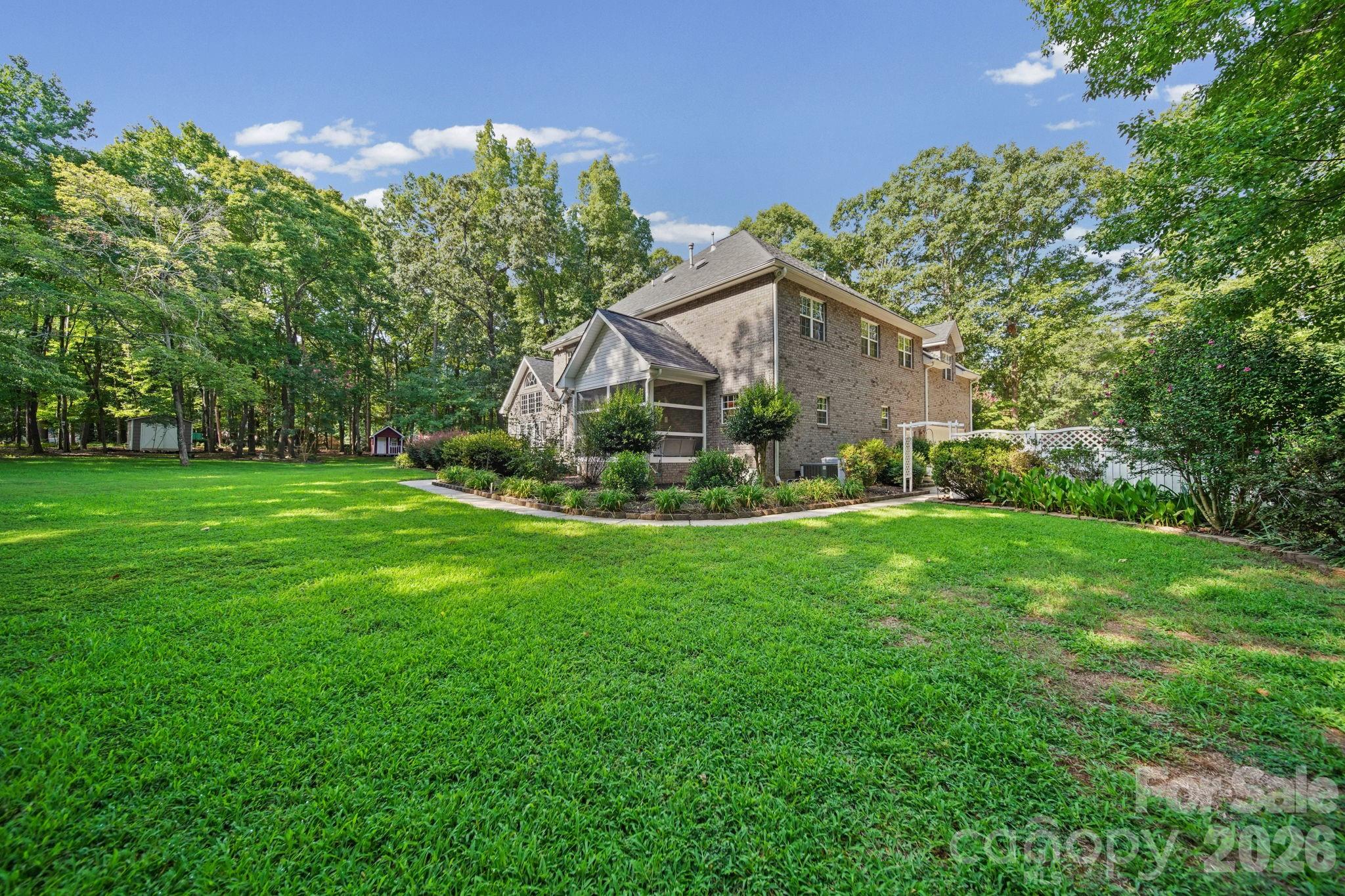2806 Iveywood Drive — Monroe