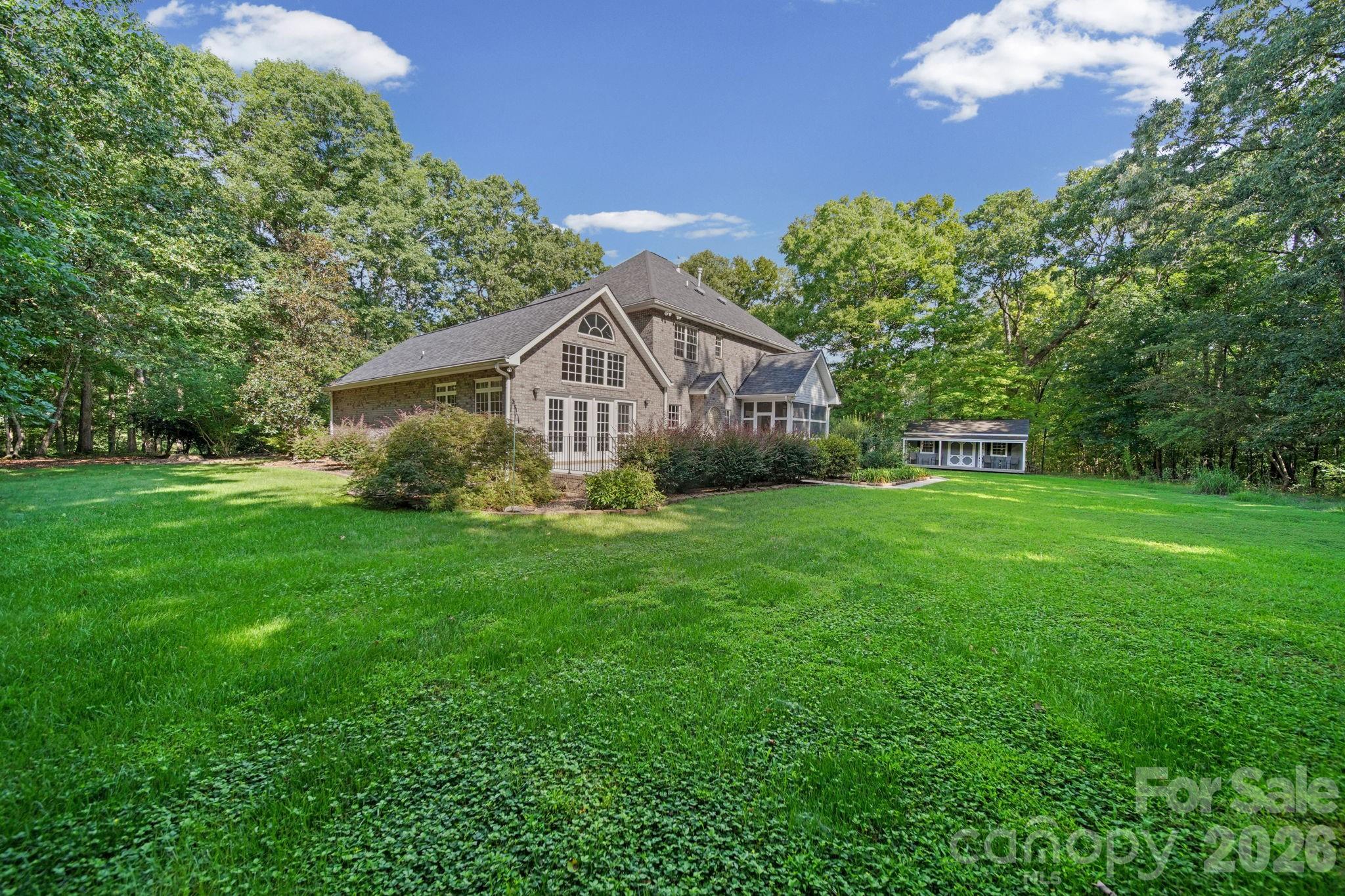 2806 Iveywood Drive — Monroe