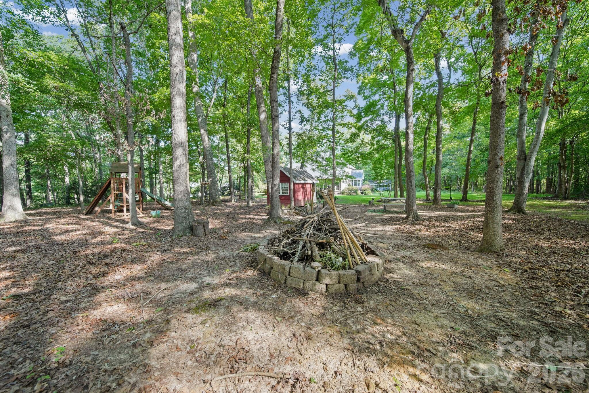 2806 Iveywood Drive — Monroe