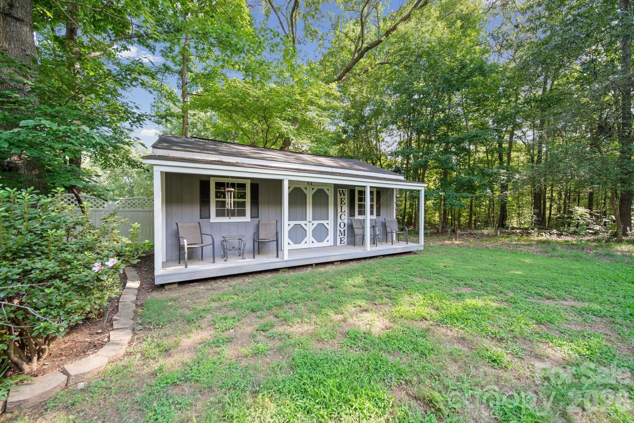 2806 Iveywood Drive — Monroe