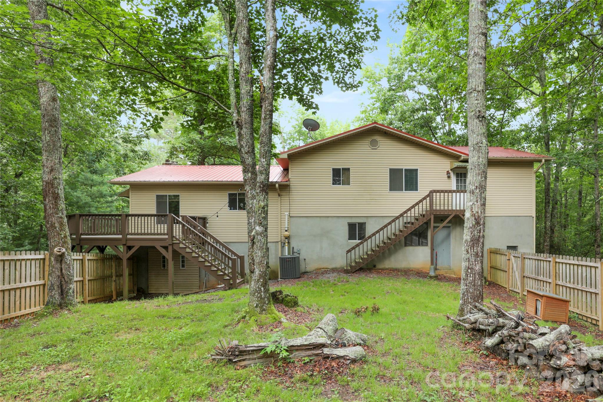 154 Hondah Boulevard — Brevard
