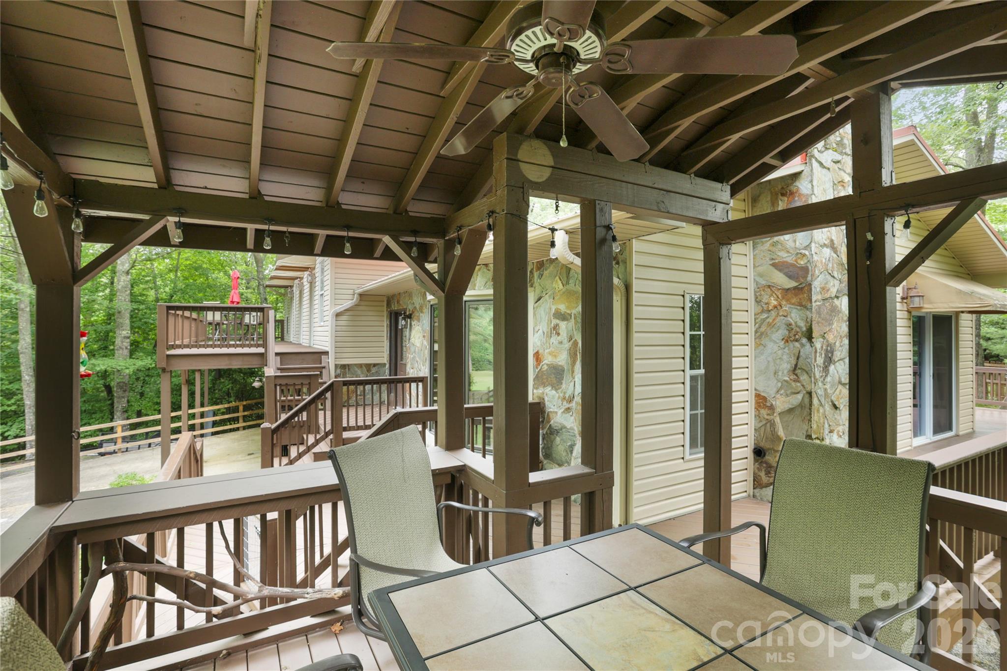 154 Hondah Boulevard — Brevard