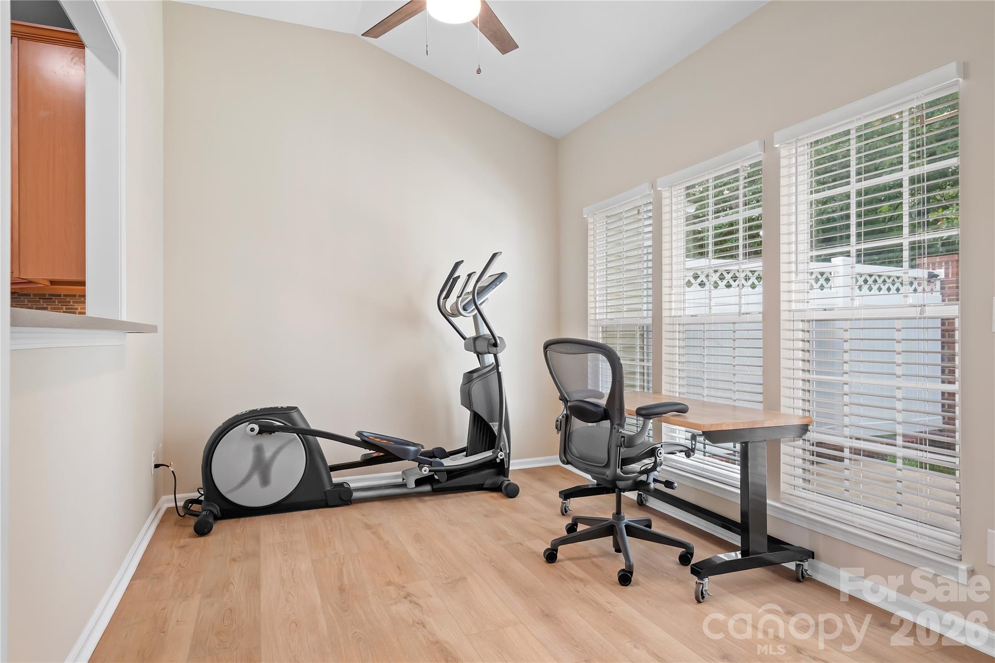14661 Greenpoint Lane — Huntersville