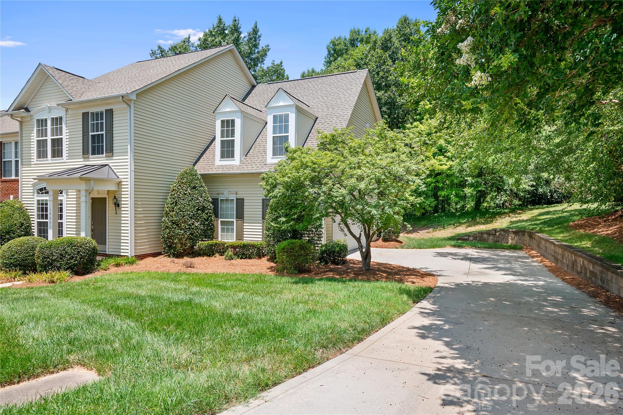 14661 Greenpoint Lane — Huntersville