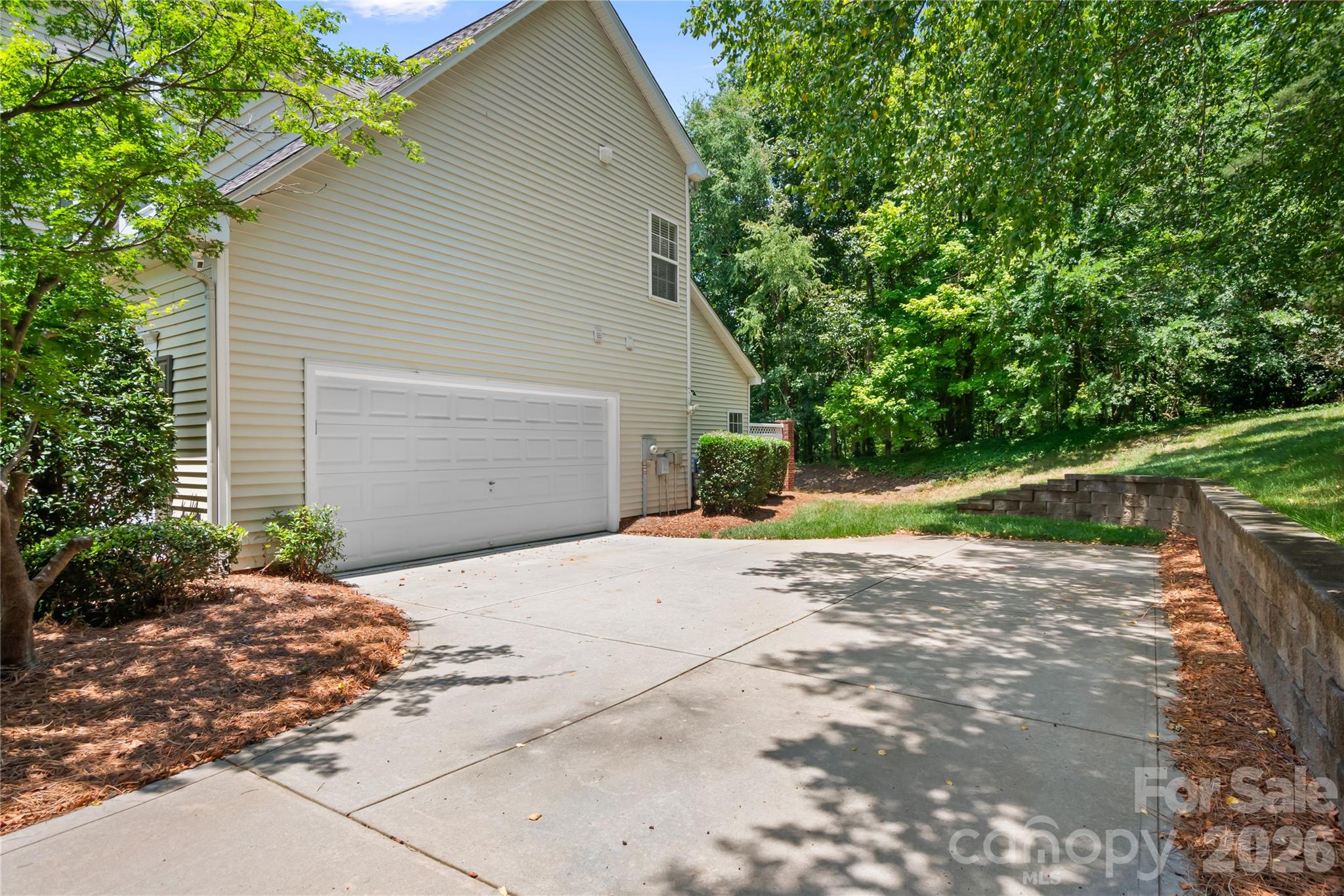 14661 Greenpoint Lane — Huntersville