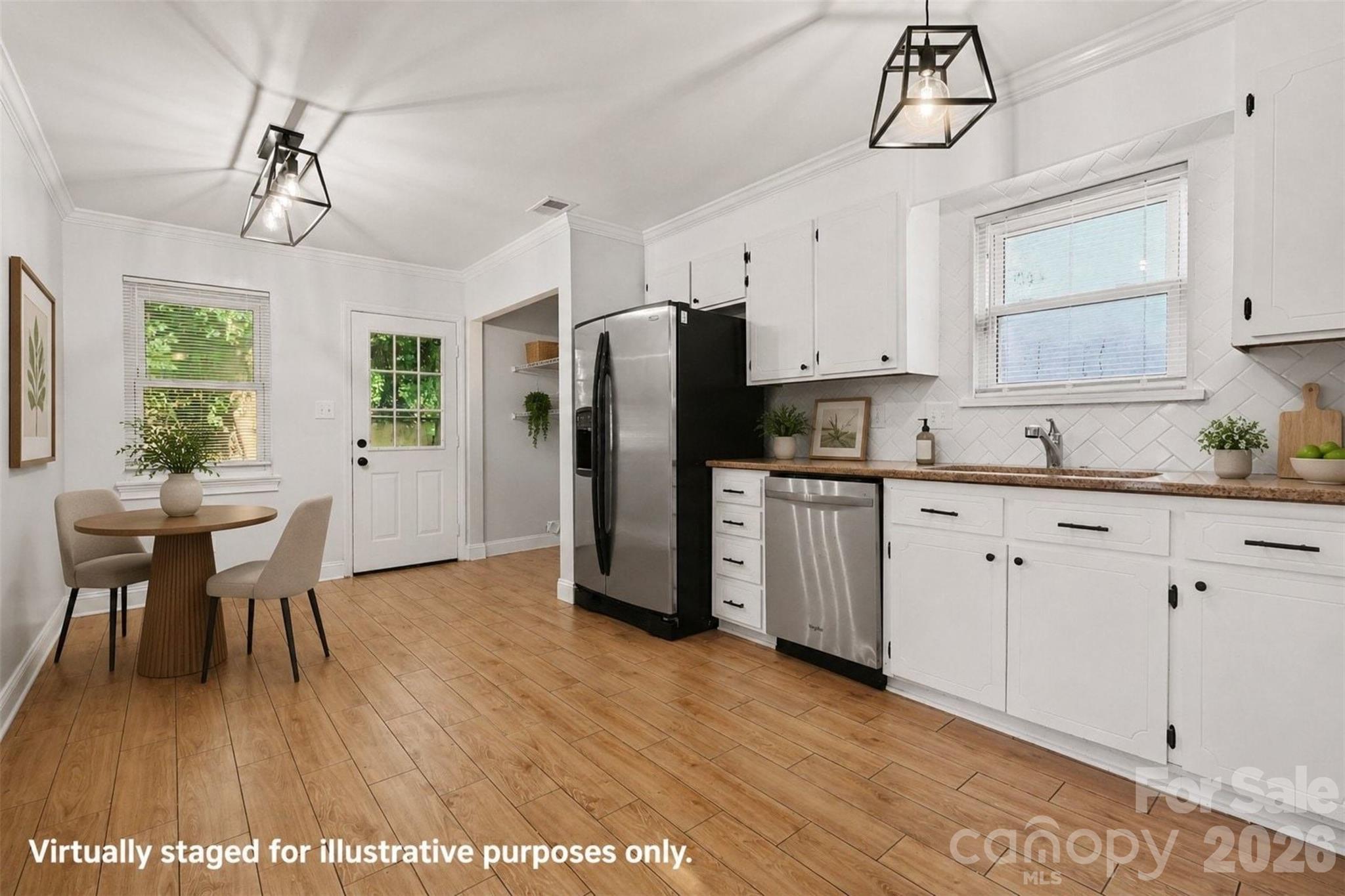 6739 Old Meadow Road — Charlotte