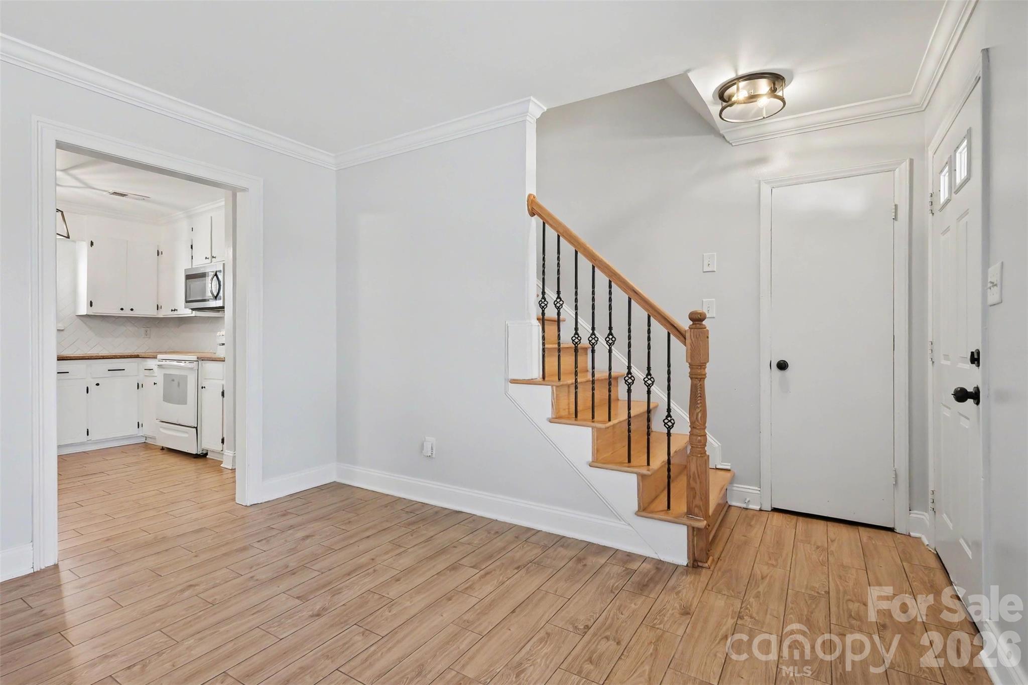 6739 Old Meadow Road — Charlotte