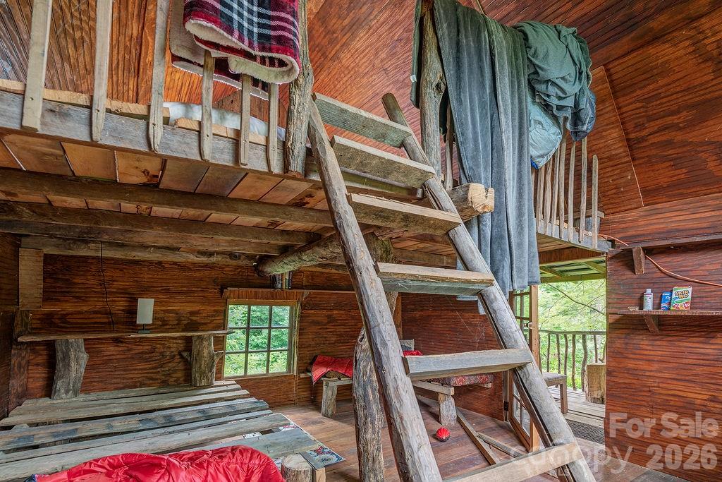 8485 Meadow Fork Road — Hot Springs