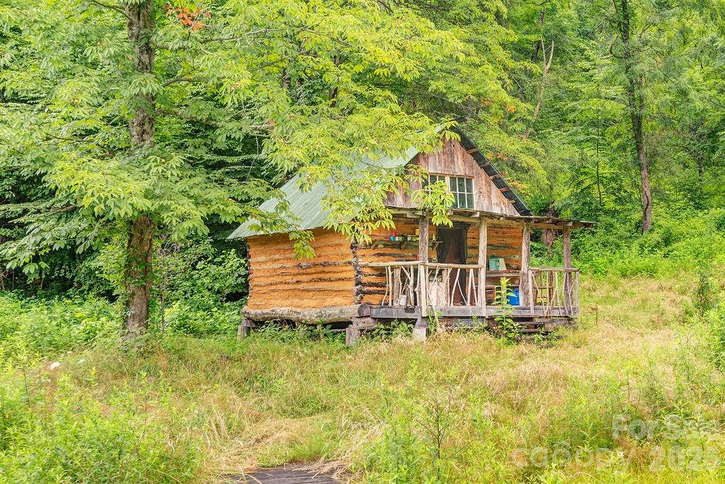 8485 Meadow Fork Road — Hot Springs