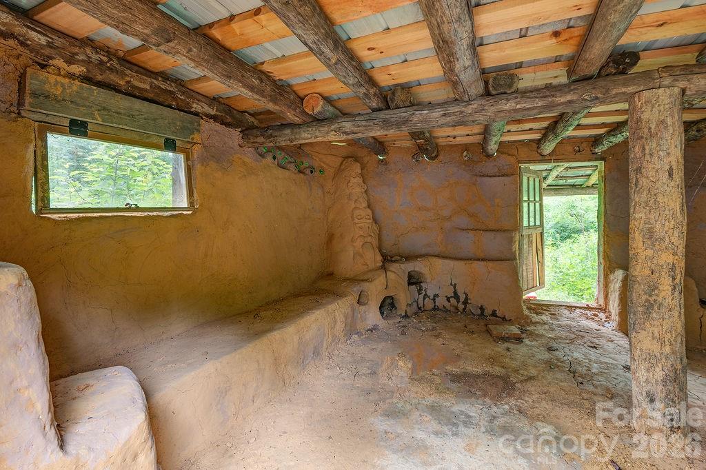 8485 Meadow Fork Road — Hot Springs